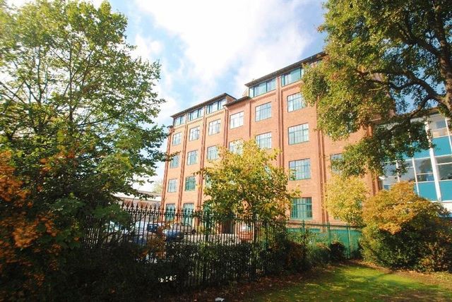  Image of 1 bedroom Flat for sale in Moseley Road Balsall Heath Birmingham B12 at The Edge 585 Moseley Road Birmingham, B12 9BL