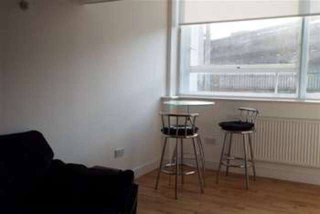  Image of 2 bedroom Flat to rent in Lee Street Leicester LE1 at Leicester, LE1 3AH