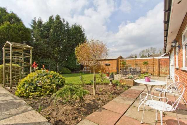  Image of 3 bedroom Bungalow for sale in The Grove Grimston King