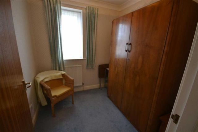  Image of 3 bedroom Property for sale in The Hollies Hornsea HU18 at The Hollies HORNSEA HORNSEA, HU18 1TW