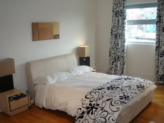  Image of 3 bedroom Apartment to rent in Whitworth Street Manchester M1 at 41 Whitworth Street West  Manchester City, M1 5BE