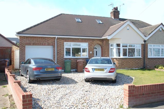 Image of 3 bedroom Detached house for sale in The Pines Grays RM16 at The Pines  Stifford Clays, RM16 2AH