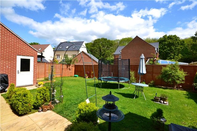  Image of 4 bedroom Detached house for sale in The Robins Bracknell RG12 at Bracknell Berkshire Popeswood, RG12 8BU