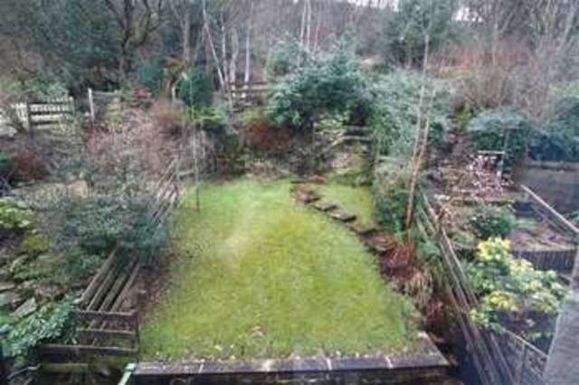  Image of 3 bedroom Town House to rent in The Spinney Palace House Road Hebden Bridge HX7 at Hebden Bridge, HX7 6JR