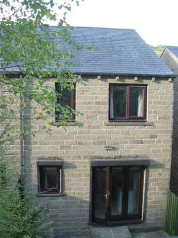  Image of 3 bedroom Town House to rent in The Spinney Palace House Road Hebden Bridge HX7 at Hebden Bridge, HX7 6JR