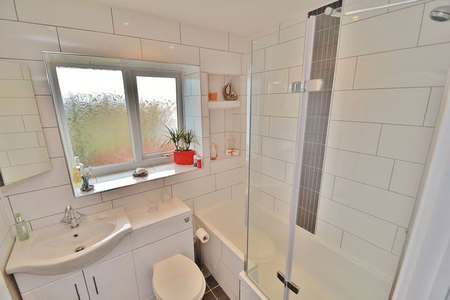  Image of 4 bedroom Detached house for sale in Thirlmere Avenue Astley Tyldesley Manchester M29 at Thirlmere Avenue Tyldesley Manchester, M29 7PZ