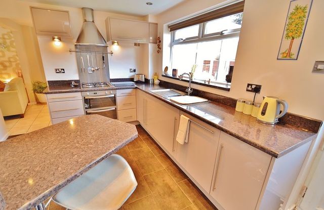  Image of 4 bedroom Detached house for sale in Thirlmere Avenue Astley Tyldesley Manchester M29 at Thirlmere Avenue Tyldesley Manchester, M29 7PZ