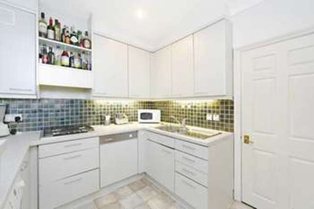  Image of 2 bedroom Flat to rent in Chepstow Villas London W11 at Thornbury Court  Chepstow Villas, W11 2RE