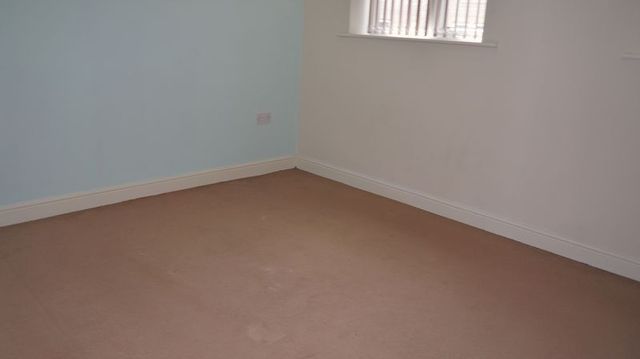  Image of 2 bedroom Flat to rent in Thornton Road Thornton Bradford BD13 at Thornton Road Thornton Bradford, BD13 3JN