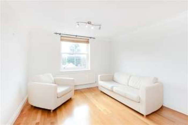  Image of 1 bedroom Flat to rent in Thurlow Park Road London SE21 at West Dulwich, SE21 8HP