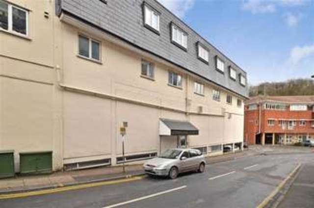  Image of 1 bedroom Flat for sale in Timber Hill Road Caterham CR3 at Caterham Surrey Caterham, CR3 6FX