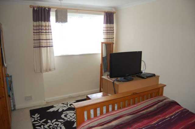  Image of 1 bedroom Flat to rent in Hewett Close Fareham PO14 at Hewett Close  Titchfield, PO14 4JF