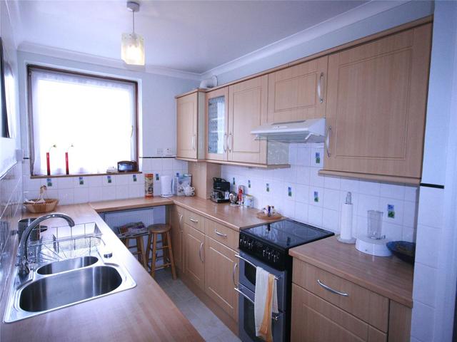  Image of 2 bedroom Flat to rent in Torridon Path Glasgow G41 at Dumbreck Glasgow Glasgow, G41 5NW