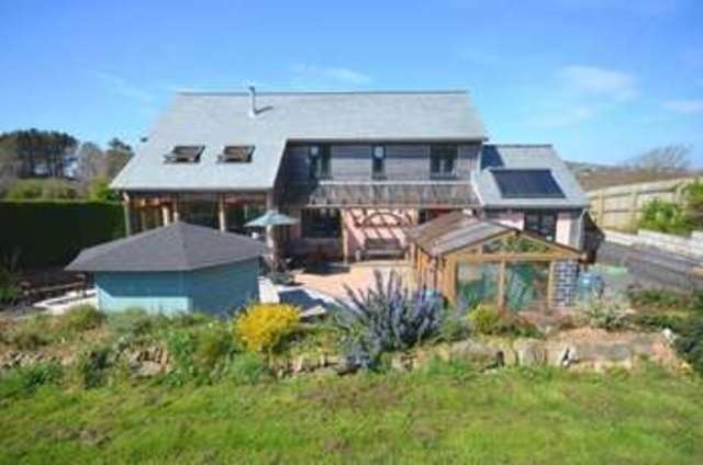  Image of 4 bedroom Detached house for sale in Towan Cross Mount Hawke Truro TR4 at Towan Cross  Porthtowan, TR4 8DA