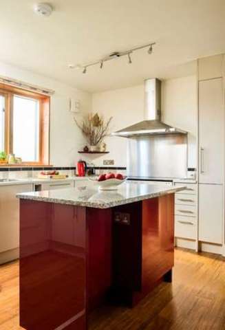 Image of 4 bedroom Detached house for sale in Towan Cross Mount Hawke Truro TR4 at Towan Cross  Porthtowan, TR4 8DA