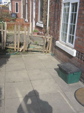  Image of 3 bedroom Terraced house for sale in Trent Terrace Low Road Conisbrough Doncaster DN12 at Trent Terrace Low Road Conisbrough Doncaster, DN12 3DL
