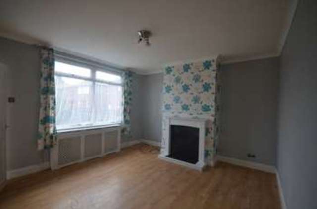  Image of 3 bedroom Semi-Detached house to rent in Trinity Place Widnes WA8 at Trinity Place  Widnes, WA8 6DQ