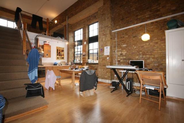  Image of 1 bedroom Flat to rent in Tyssen Street London E8 at London  Dalston, E8 2LY