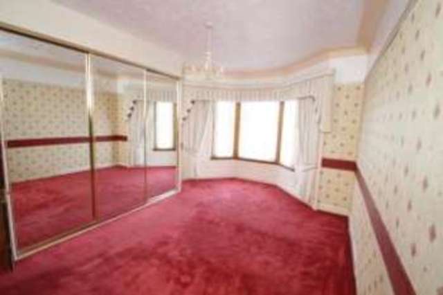  Image of 3 bedroom Semi-Detached house for sale in Ulundi Road Johnstone PA5 at Johnstone Renfrewshire Johnstone, PA5 8TF