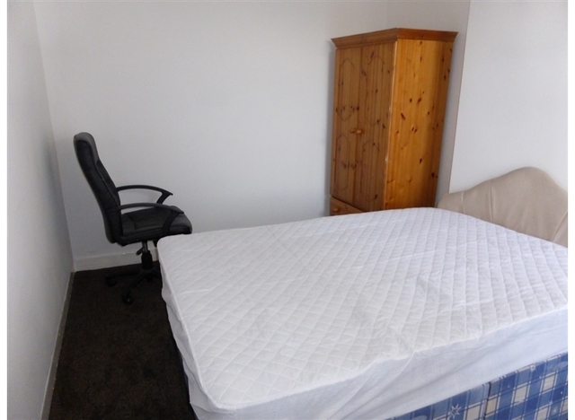  Image of 4 bedroom Semi-Detached house to rent in Umberslade Road Selly Oak Birmingham B29 at Umberslade Road Selly Oak Birmingham, B29 7SG