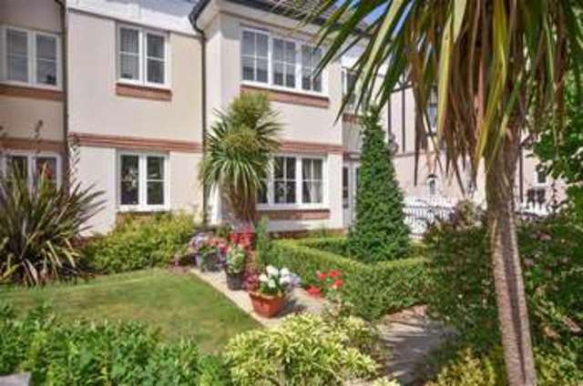 Image of 1 bedroom Apartment for sale in Upper Bognor Road Bognor Regis PO21 at Bognor Regis West Sussex Bognor Regis, PO21 1FG