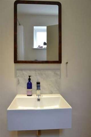  Image of 2 bedroom Mews to rent in Upper East Hayes Bath BA1 at Upper East Hayes  Bath, BA1 6LP