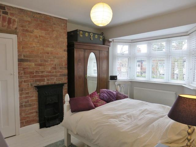  Image of 3 bedroom Detached house to rent in Victoria Avenue Princes Avenue Hull HU5 at HULL, HU5 3DZ