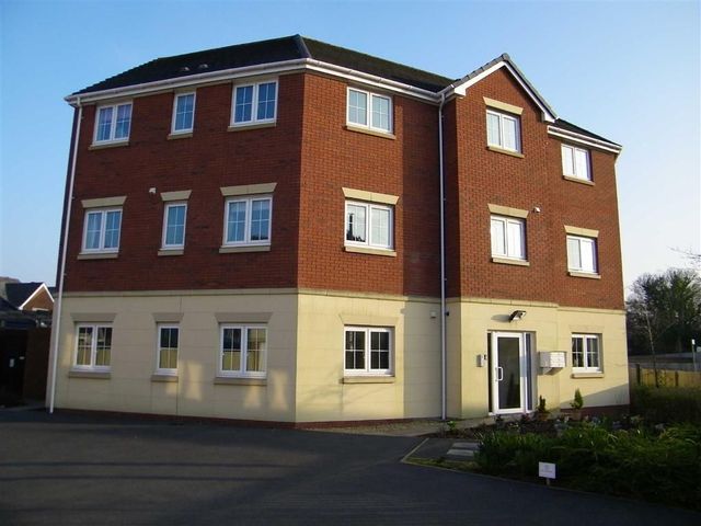  Image of 2 bedroom Flat for sale in Village Drive Gorseinon Swansea SA4 at Village Drive Gorseinon Gorseinon, SA4 4QB