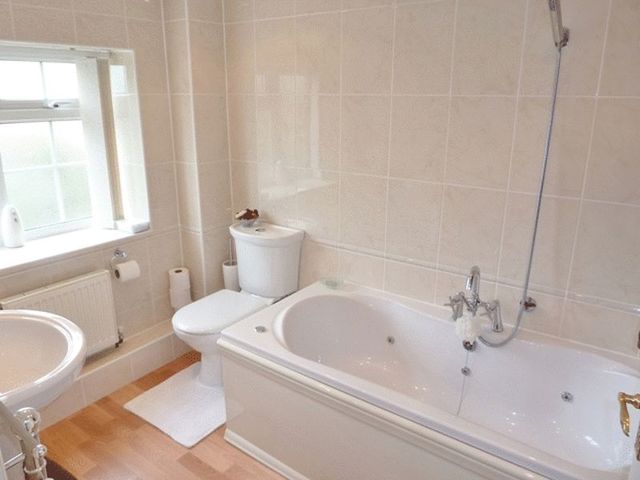  Image of 3 bedroom Detached house for sale in Wainfleet Road Irby-in-the-Marsh Skegness PE24 at Wainfleet Road Irby-in-the-Marsh Skegness, PE24 5AT