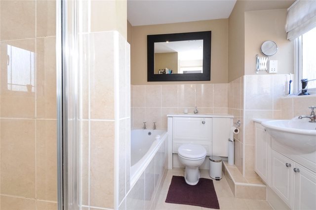  Image of 5 bedroom Detached house for sale in Wainwright Close Wokingham RG40 at Wokingham Berkshire Wokingham, RG40 1PE