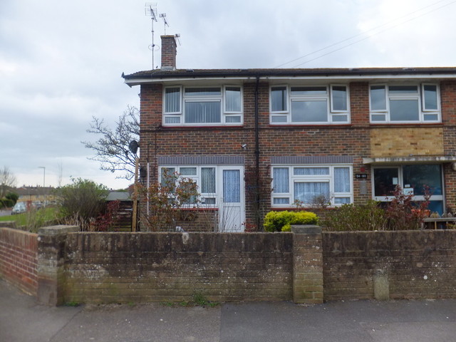  Image of 1 bedroom Ground Flat to rent in Wakefords Way Havant PO9 at Havant Havant, PO9 5JP
