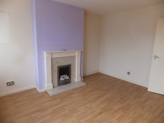  Image of 1 bedroom Ground Flat to rent in Wakefords Way Havant PO9 at Havant Havant, PO9 5JP