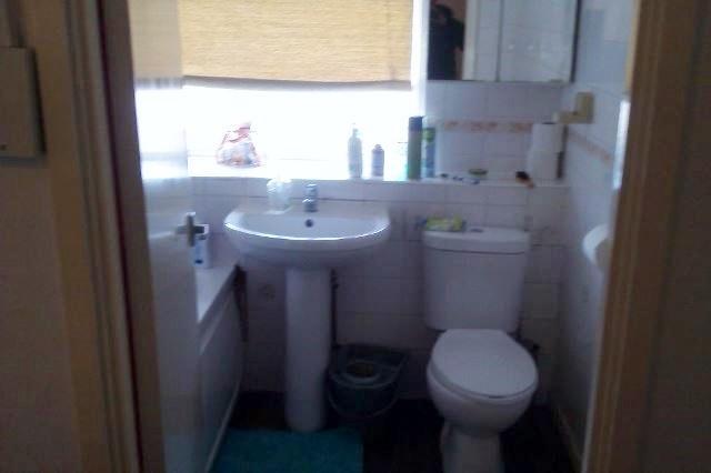  Image of 3 bedroom Semi-Detached house to rent in Walcot Drive Great Barr Birmingham B43 at Great Barr  Birmingham, B43 5TH