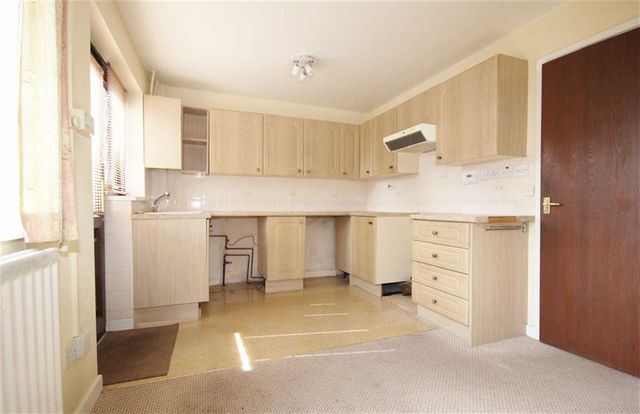  Image of 2 bedroom Property for sale in War Office Road Rochdale OL11 at War Office Road ROCHDALE ROCHDALE, OL11 5HH