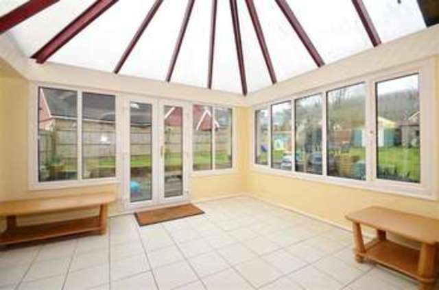  Image of 6 bedroom Bungalow for sale in Ware Street Weavering Maidstone ME14 at Weavering Maidstone Maidstone, ME14 5LA