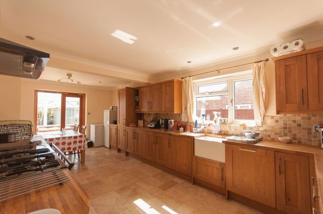  Image of 4 bedroom Detached house to rent in Walls View Road Wareham BH20 at Walls View Road  Wareham, BH20 4BJ
