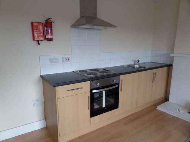  Image of 1 bedroom Studio flat to rent in Watts Avenue Rochester ME1 at Watts Avenue  Rochester, ME1 1RX