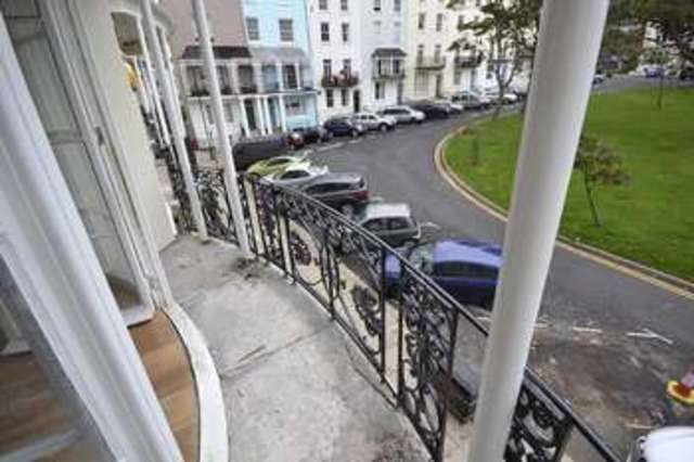  Image of 1 bedroom Flat to rent in Wellington Square Hastings TN34 at Hastings, TN34 1PB