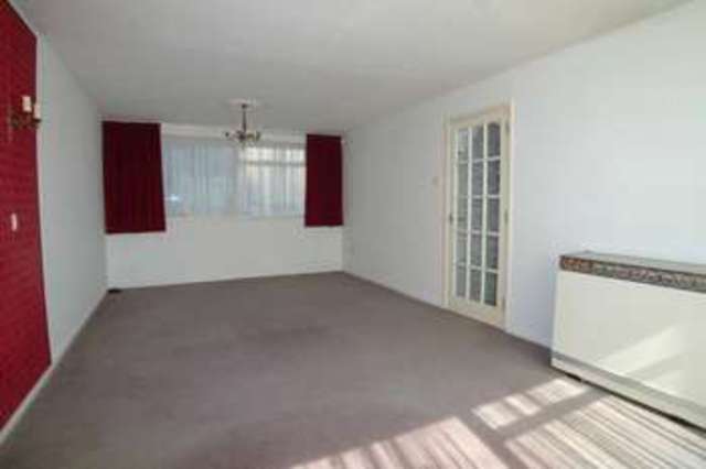  Image of 2 bedroom Flat for sale in Wessex Drive Erith DA8 at Wessex Drive  Erith, DA8 3AH