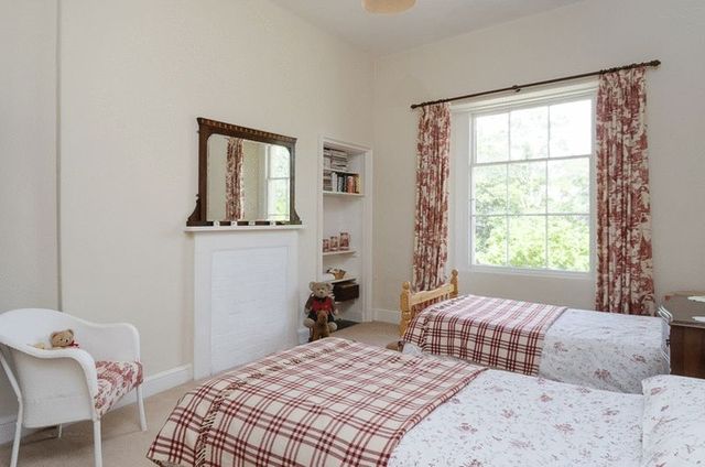  Image of 6 bedroom Property for sale in Middle Road Cossington Bridgwater TA7 at Middle Road Cossington Bridgwater, TA7 8LH