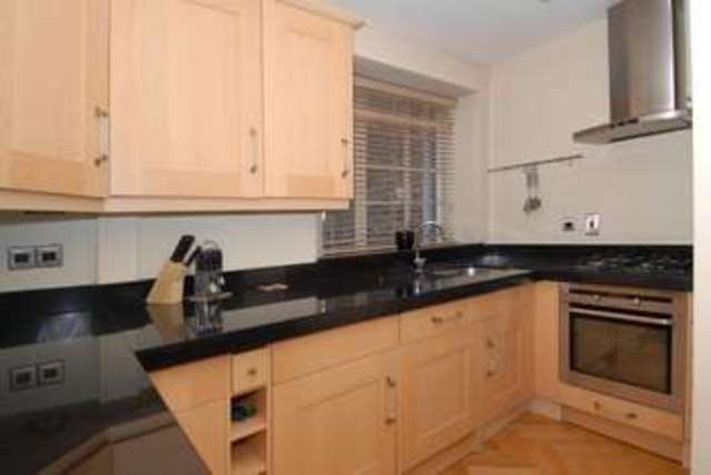  Image of 3 bedroom Flat to rent in Westbourne Street London W2 at Westbourne Street  London, W2 2TZ
