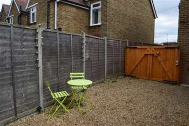 Image of 3 bedroom Terraced house for sale in Westergate Street Westergate Chichester PO20 at Westergate Chichester Chichester, PO20 3QU