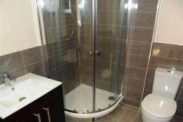  Image of 2 bedroom Flat to rent in Western Bank Sheffield S10 at Sheffield, S10 2TJ