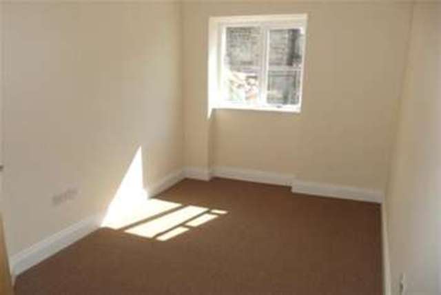  Image of 2 bedroom Flat to rent in Western Bank Sheffield S10 at Sheffield, S10 2TJ