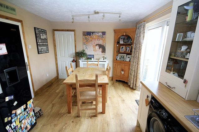  Image of 3 bedroom Detached house for sale in Kent Close Westoning Bedford MK45 at Kent Close Westoning Westoning, MK45 5LW