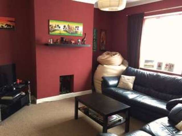  Image of 2 bedroom Terraced house to rent in Whitehall Road Redfield Bristol BS5 at Whitehall Road Whitehall Bristol, BS5 9BP