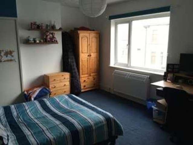  Image of 2 bedroom Terraced house to rent in Whitehall Road Redfield Bristol BS5 at Whitehall Road Whitehall Bristol, BS5 9BP