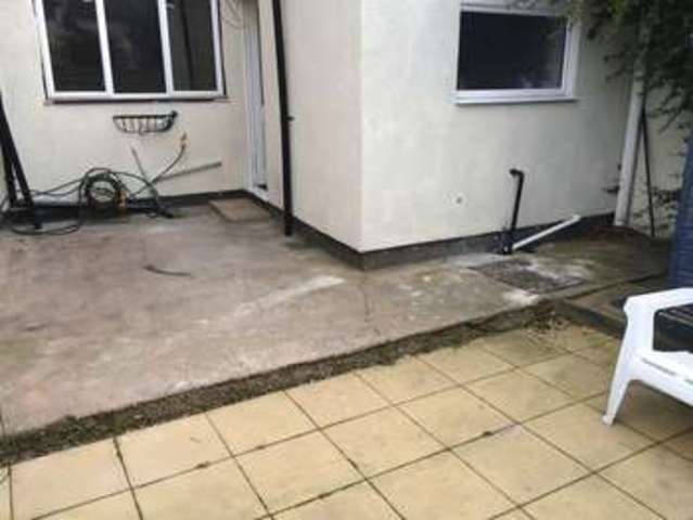  Image of 2 bedroom Terraced house to rent in Whitehall Road Redfield Bristol BS5 at Whitehall Road Whitehall Bristol, BS5 9BP