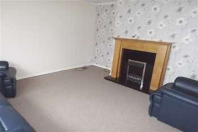  Image of 3 bedroom Detached house to rent in Whitworth Road Chesterfield S41 at Chesterfield, S41 7DL