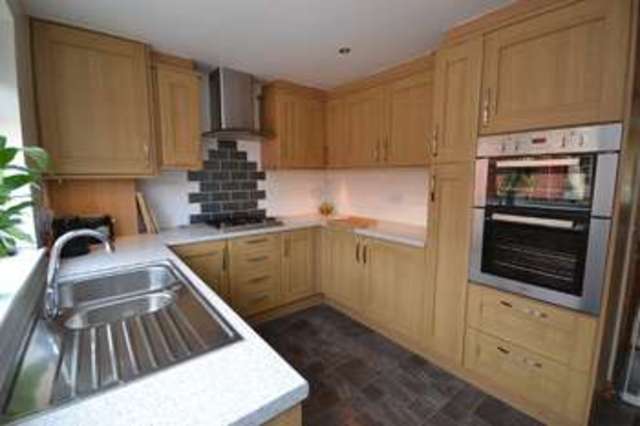  Image of 2 bedroom Terraced house for sale in Willow Grove Ossett WF5 at Ossett West Yorkshire, WF5 0AH